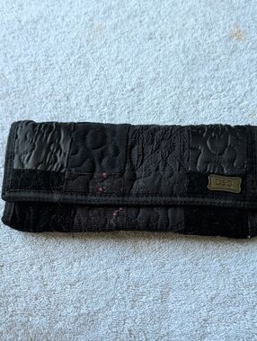 DSQ Quilted Black Women's Fold-Over Clutch Wallet